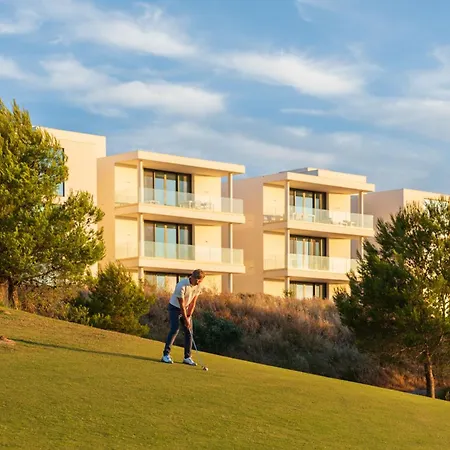 Monte Rei 3 Bed Penthouse *